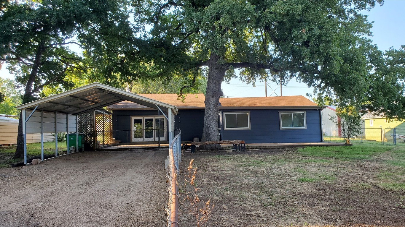 518 Oak Lane Kemp TX 75143
