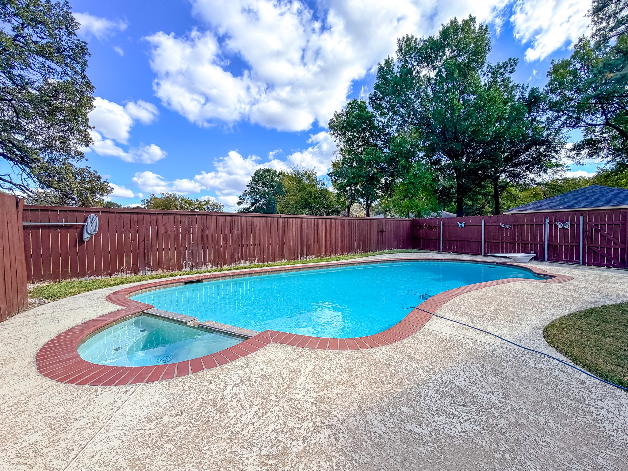 1500 Bowie Circle Corsicana TX 75110