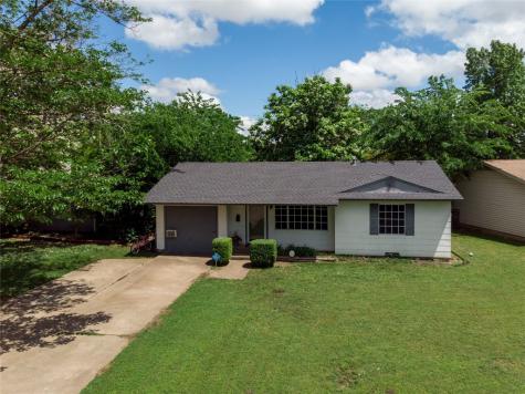 218 Walnut Circle Duncanville TX 75116