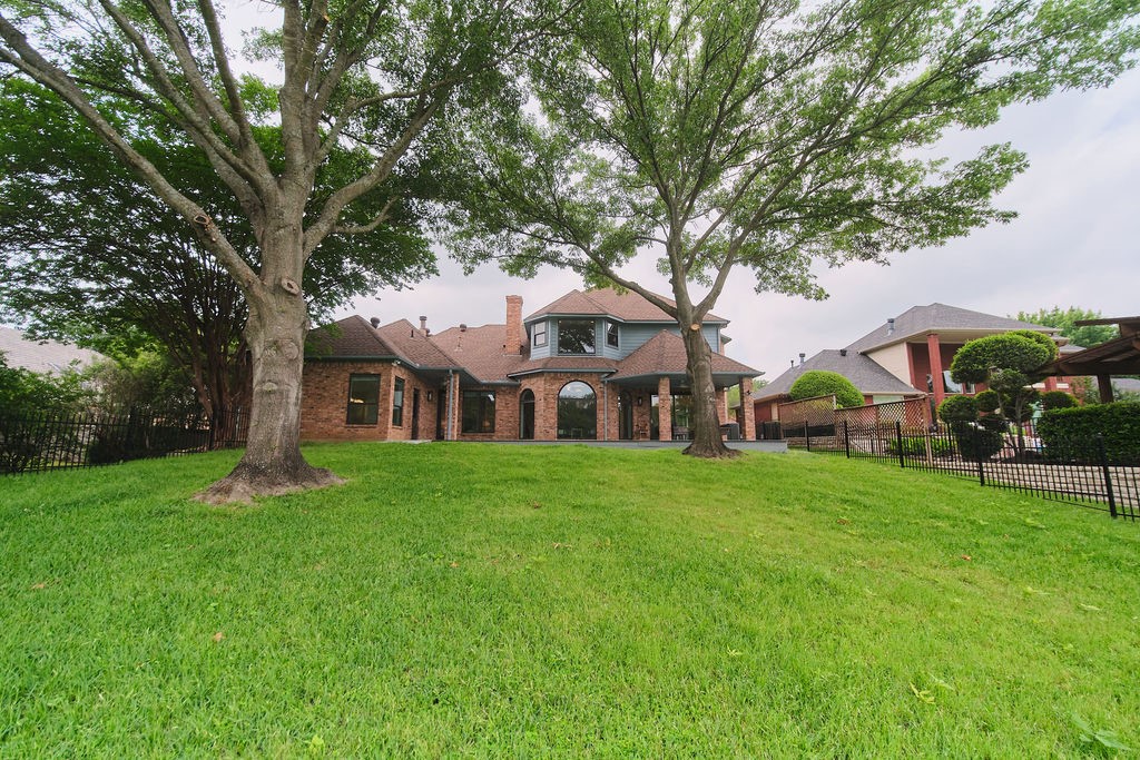 2605 Mandy Way Arlington TX 76017