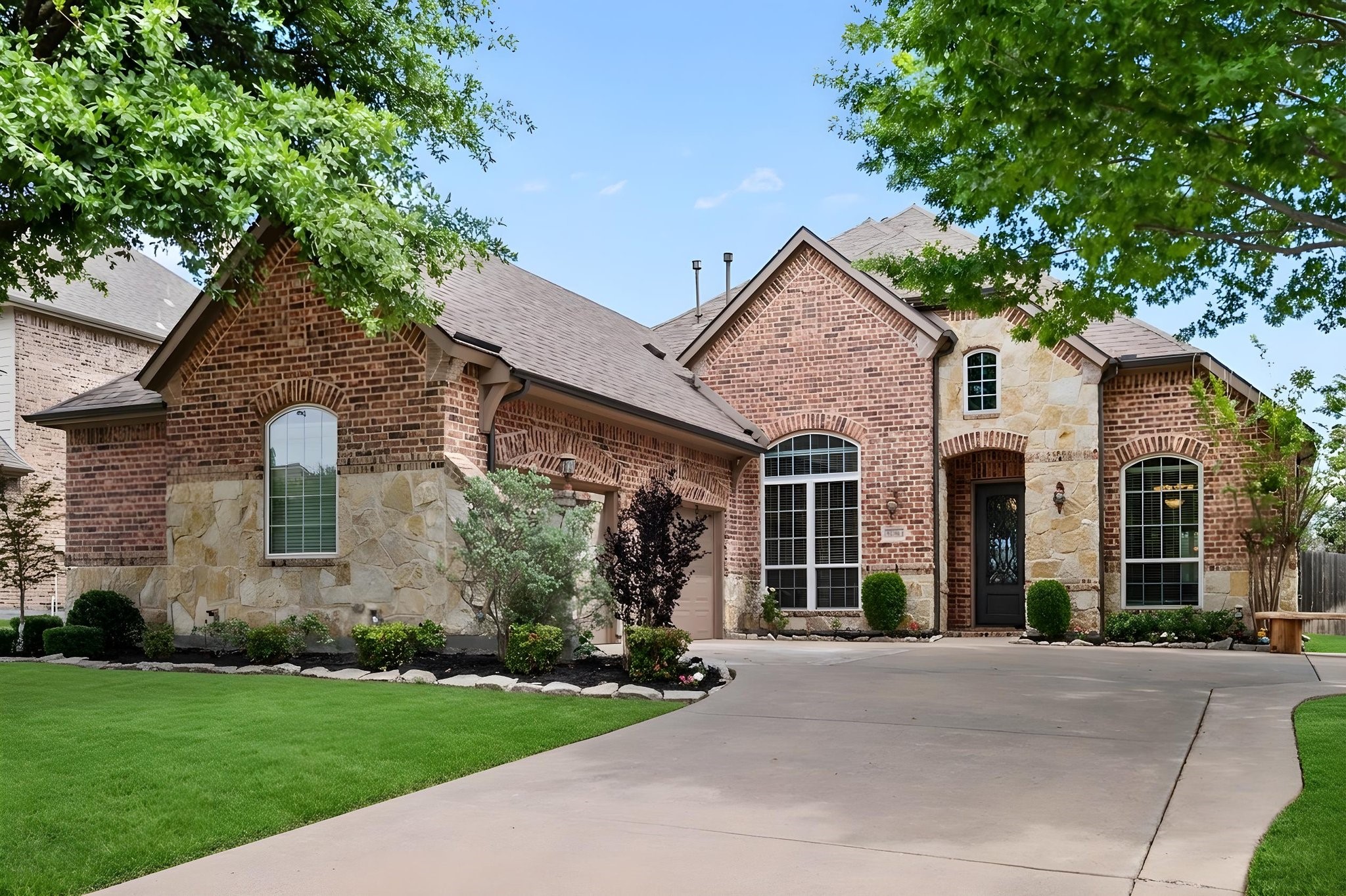 1904 Yarmouth Court Mansfield TX 76063