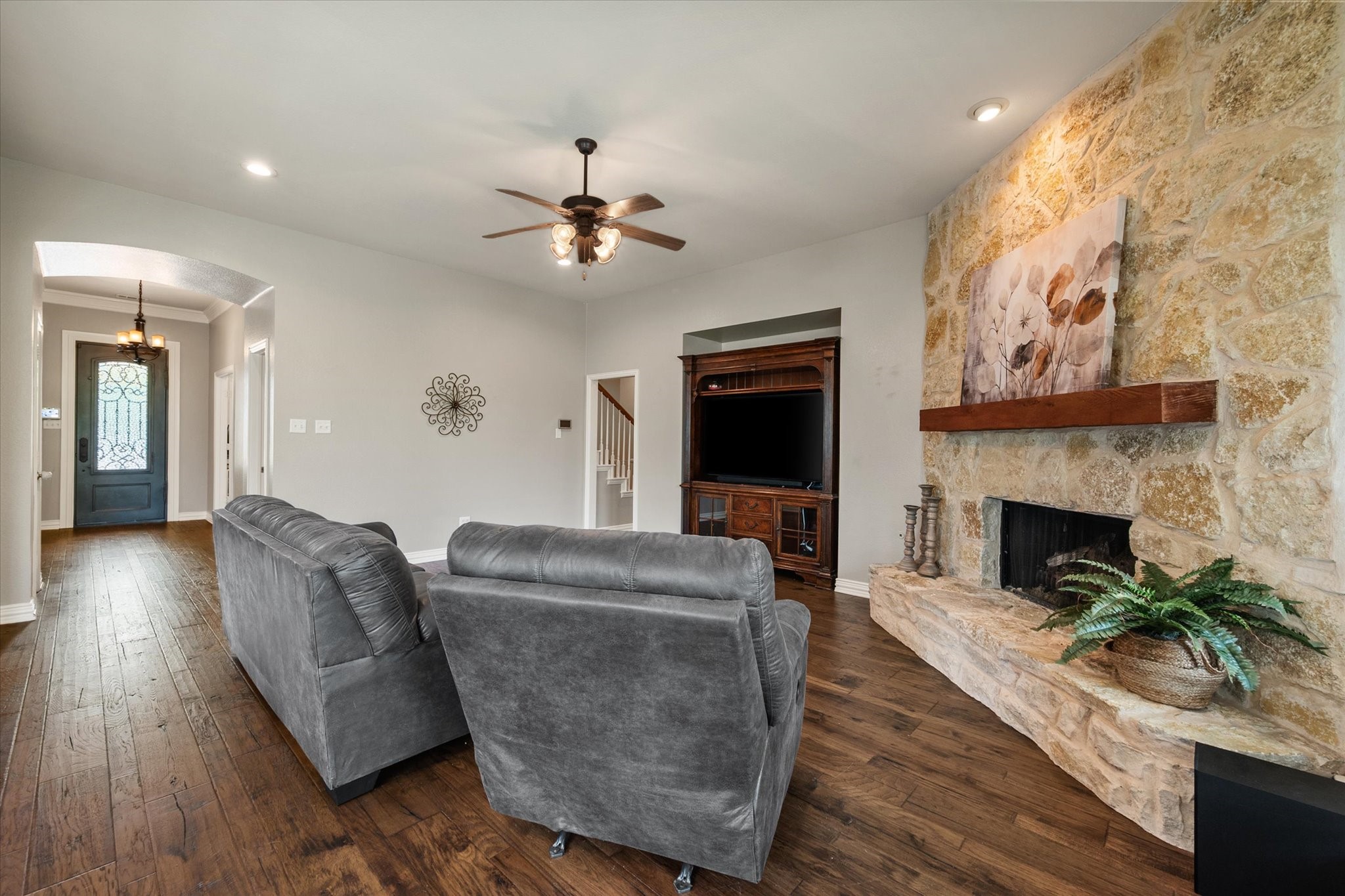 1904 Yarmouth Court Mansfield TX 76063