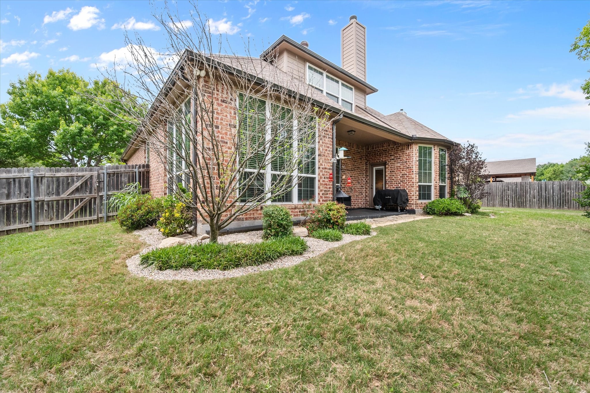 1904 Yarmouth Court Mansfield TX 76063