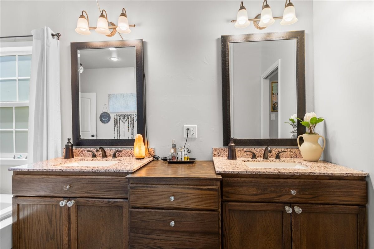 333 Lakeview Drive Hideaway TX 75771