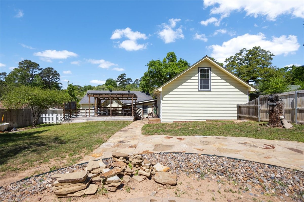 333 Lakeview Drive Hideaway TX 75771