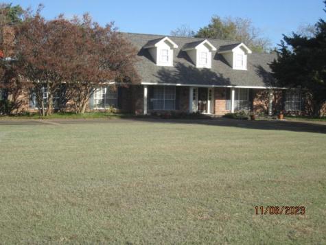 1115 Whispering Oaks Drive Desoto TX 75115