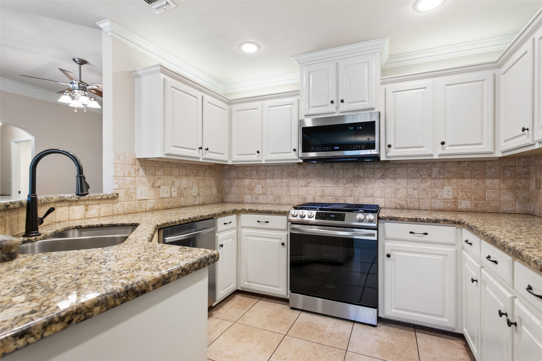 13575 Country View Tyler TX 75706
