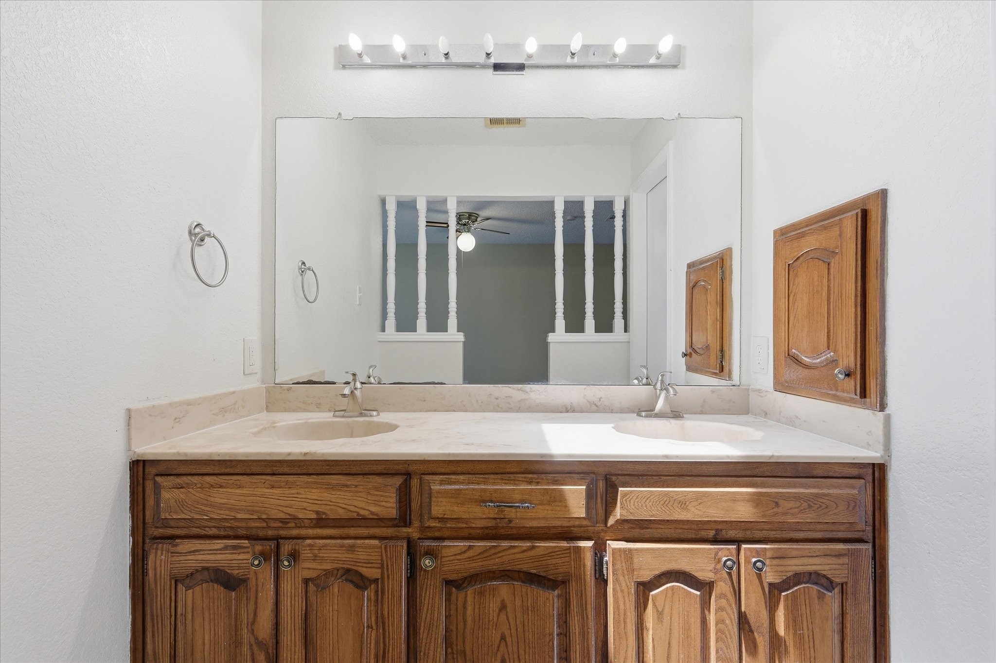 4118 Green Acres Circle Arlington TX 76017