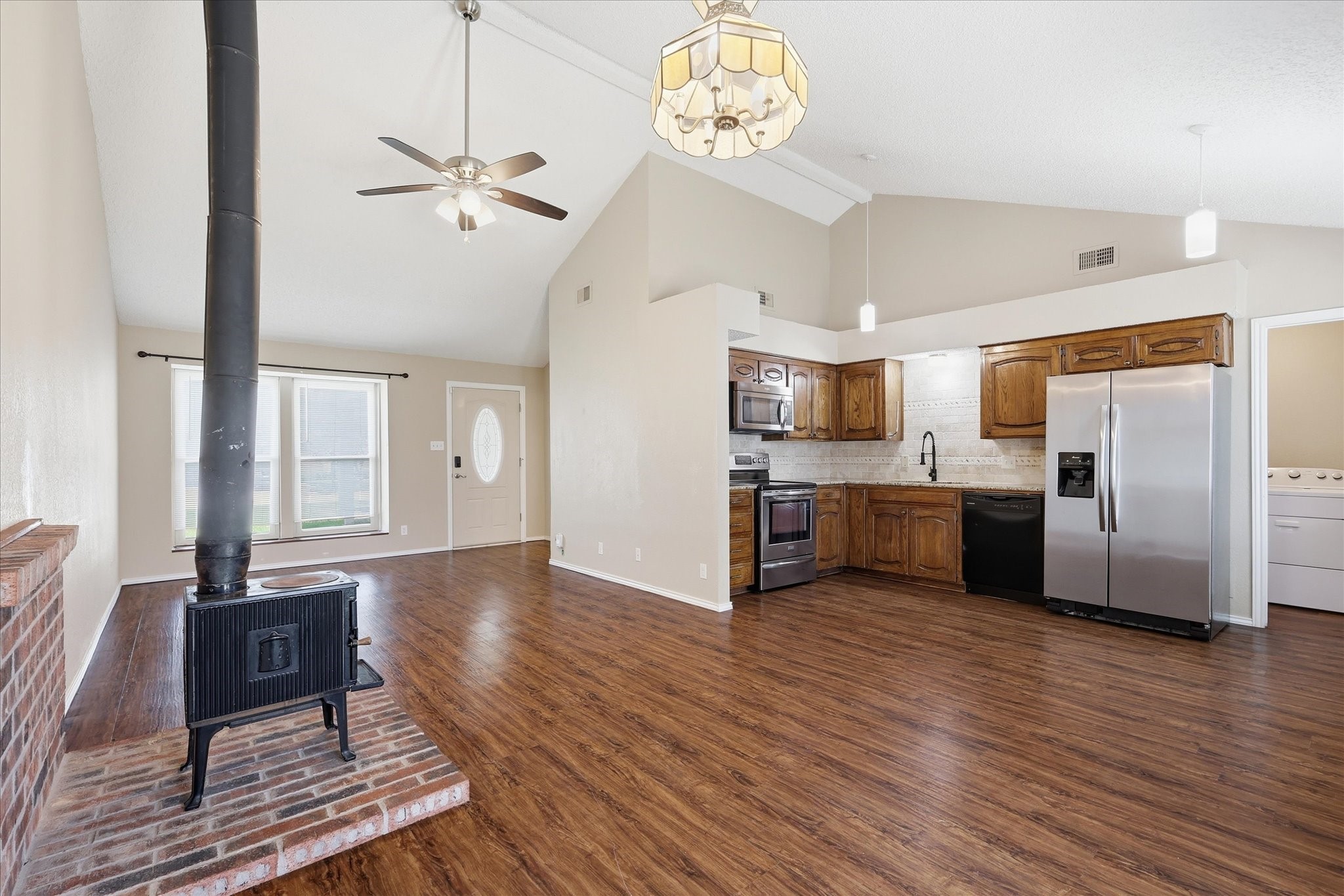 4118 Green Acres Circle Arlington TX 76017
