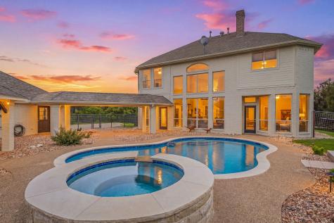 6901 Running Deer Court Granbury TX 76049