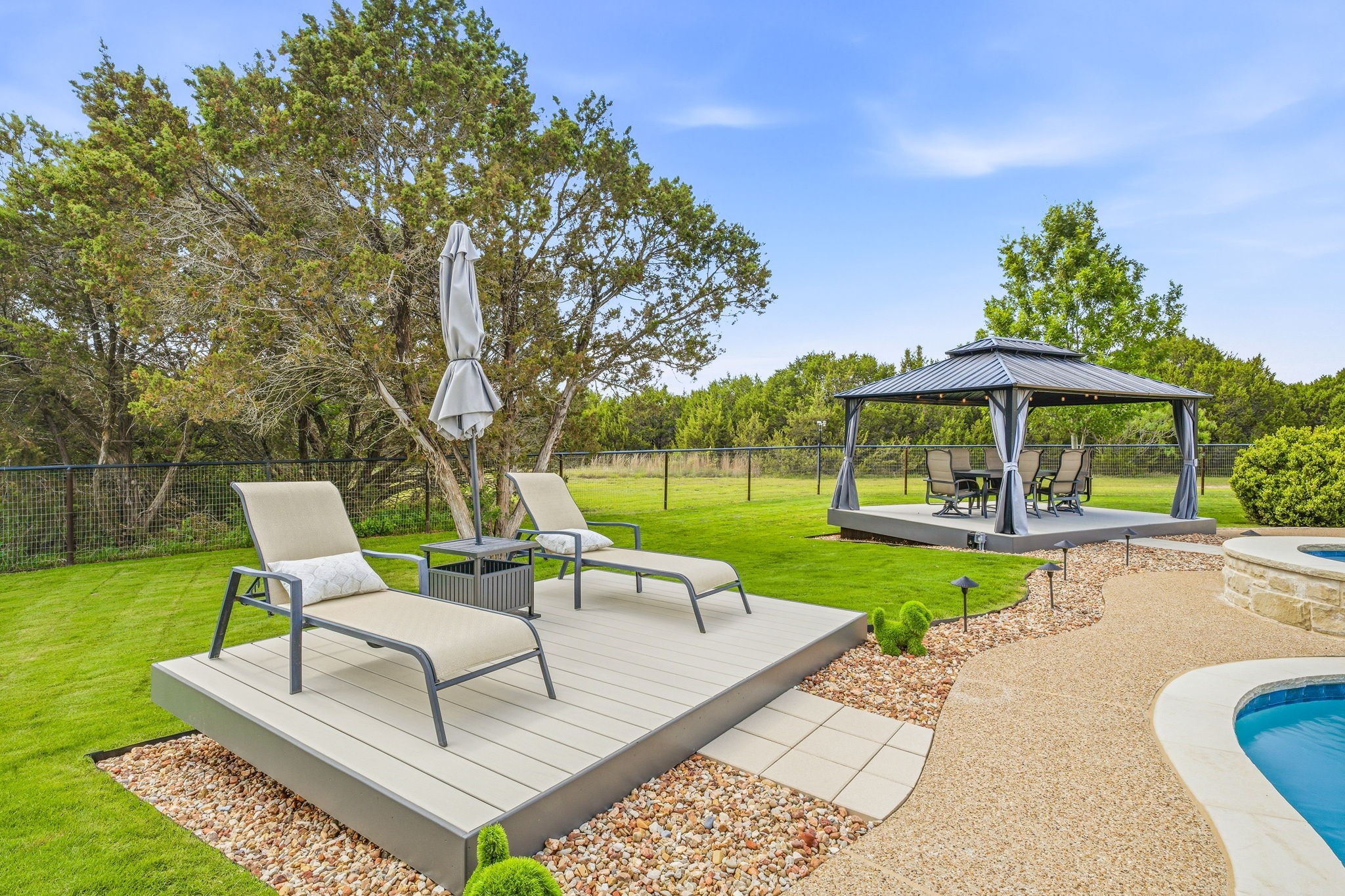 6901 Running Deer Court Granbury TX 76049