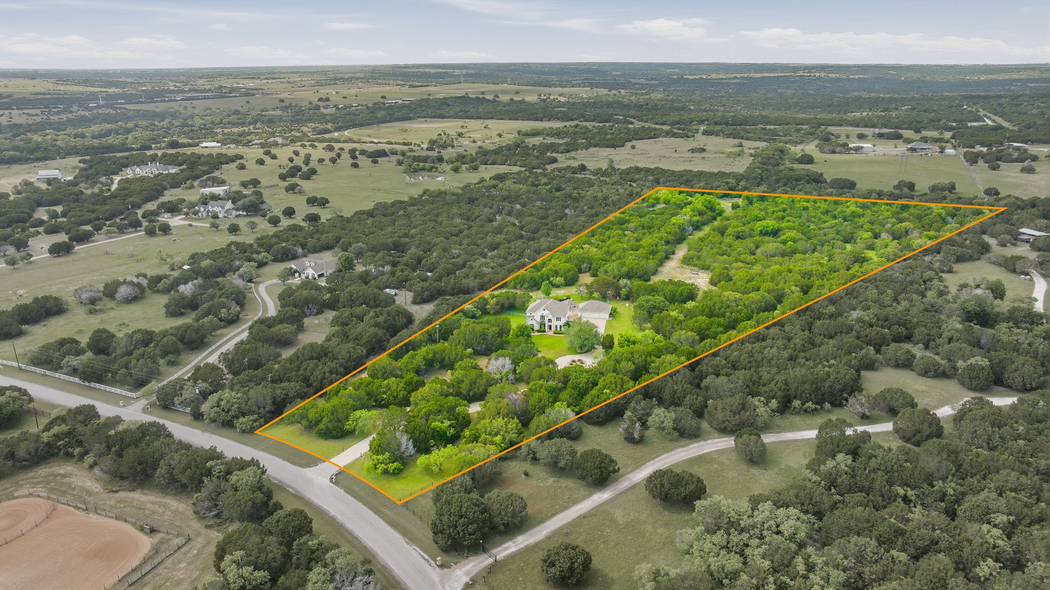 6901 Running Deer Court Granbury TX 76049