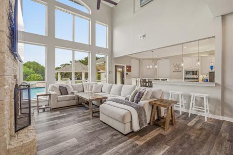 6901 Running Deer Court Granbury TX 76049