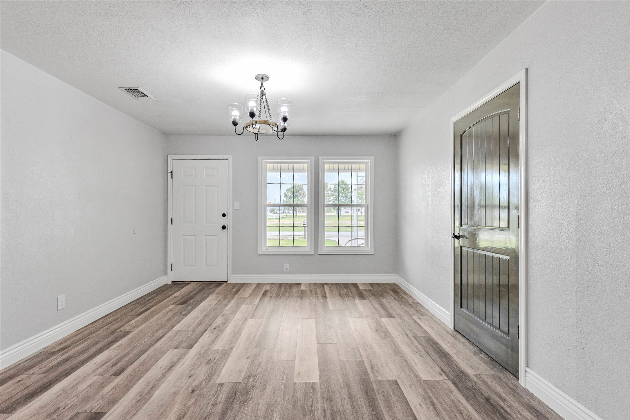 2812 Albert Street Greenville TX 75401