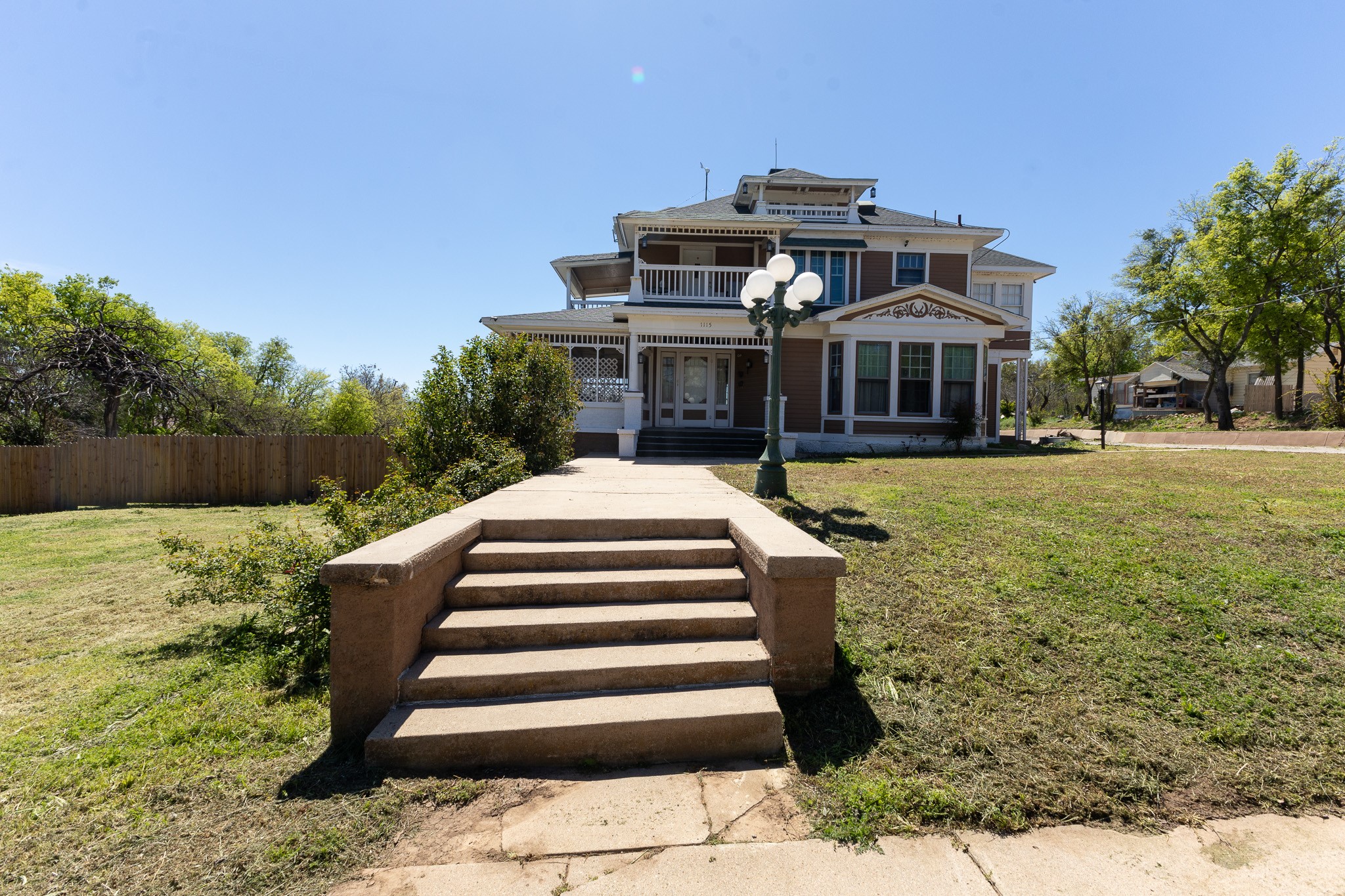 1115 Austin Street Coleman TX 76834