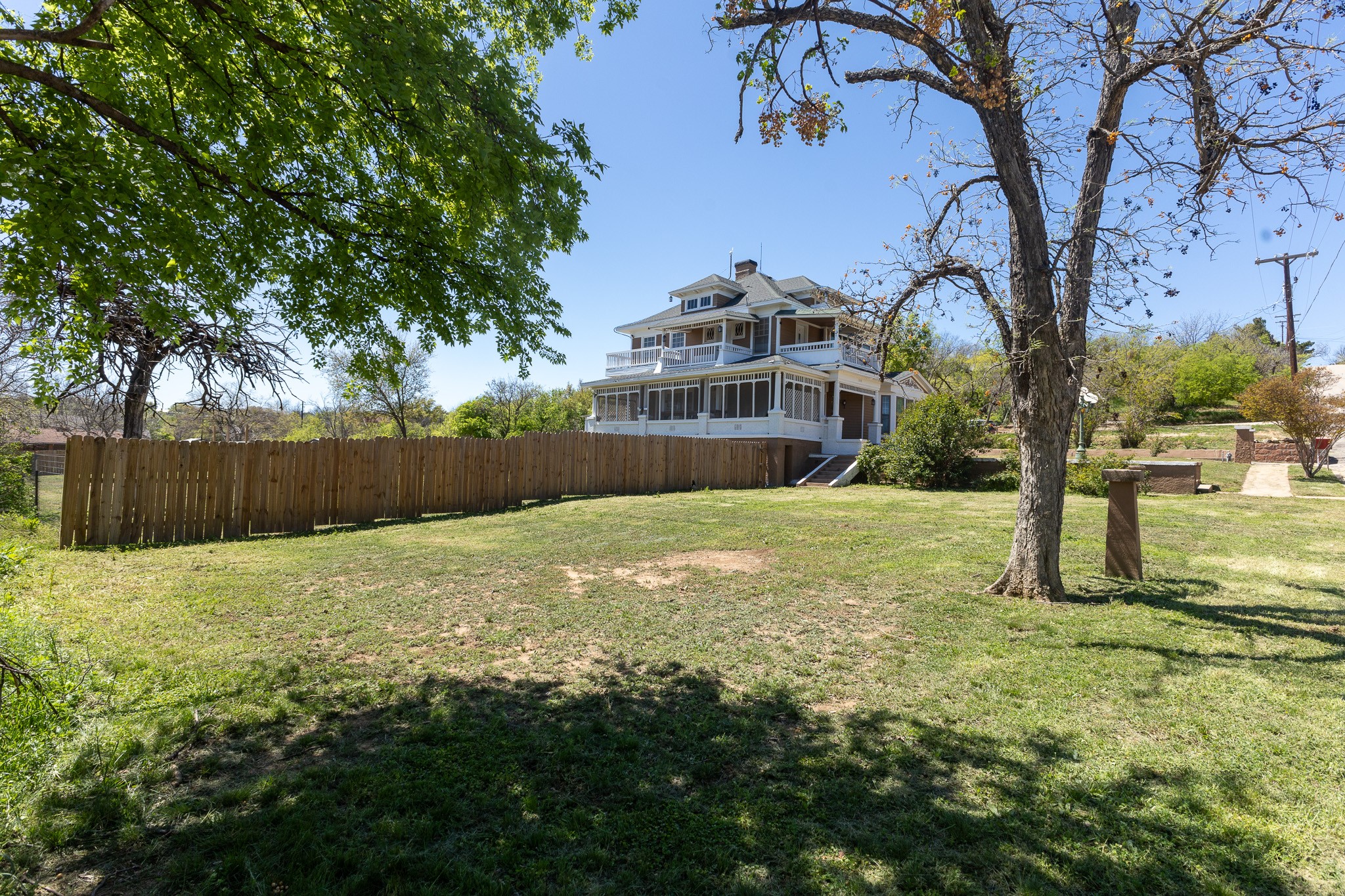 1115 Austin Street Coleman TX 76834