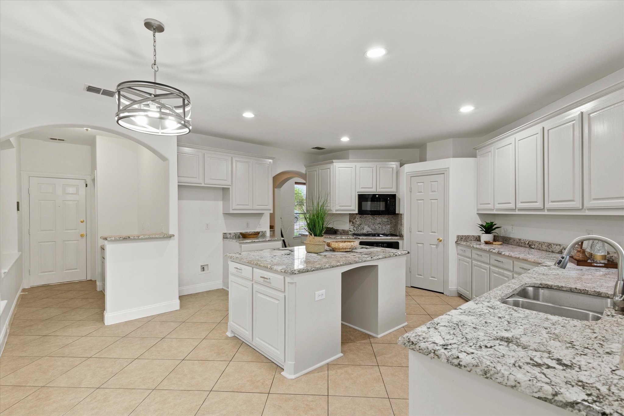 1909 Wind Lake Circle Garland TX 75040