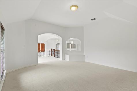 1909 Wind Lake Circle Garland TX 75040
