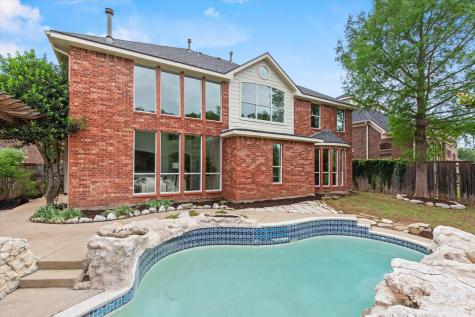 1909 Wind Lake Circle Garland TX 75040