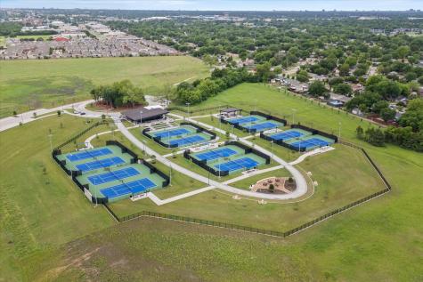 1909 Wind Lake Circle Garland TX 75040