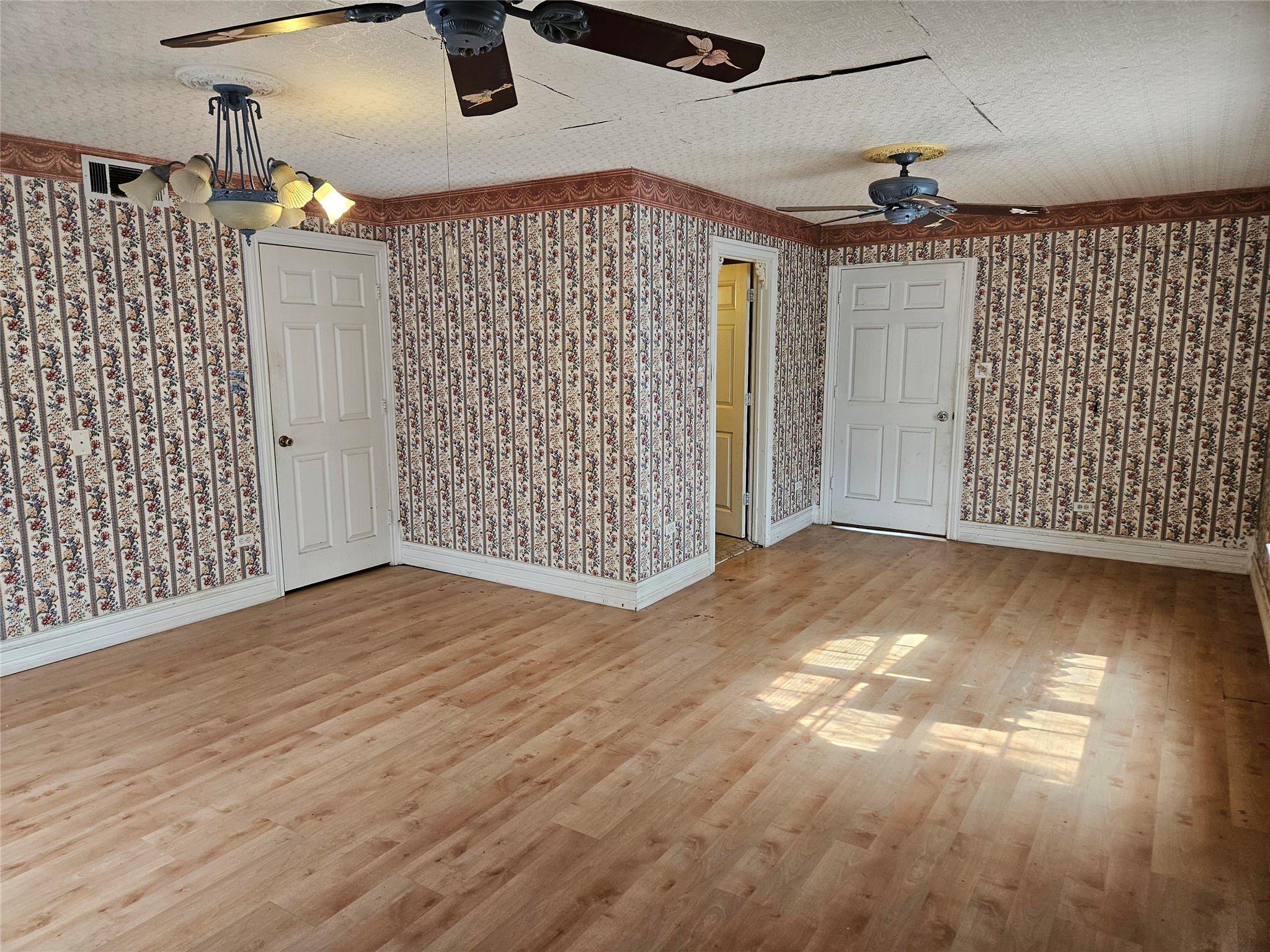 716 Dogwood Street Robinson TX 76706