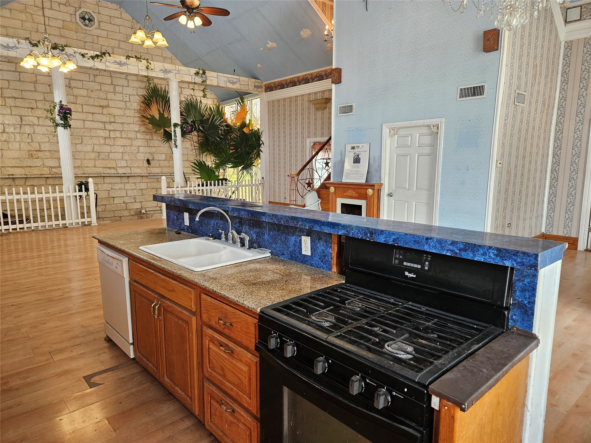 716 Dogwood Street Robinson TX 76706