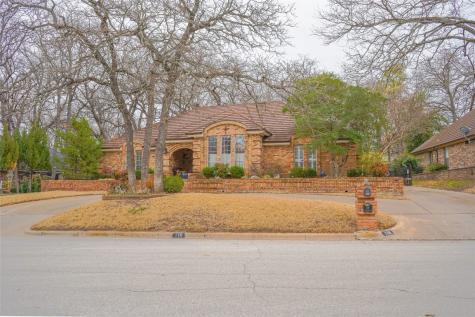 116 Robinwood Lane Azle TX 76020
