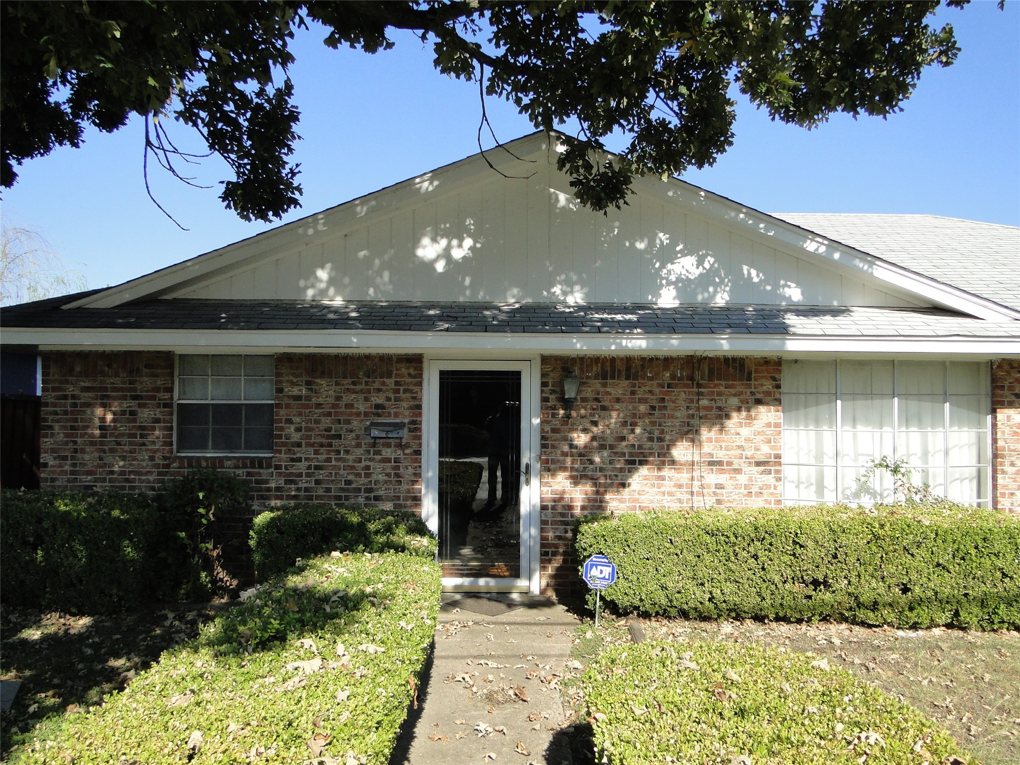 1308 N Kaufman Street Ennis TX 75119
