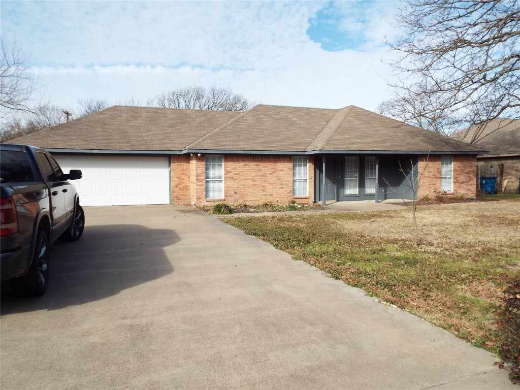 435 Legendary Lane Gun Barrel City TX 75156