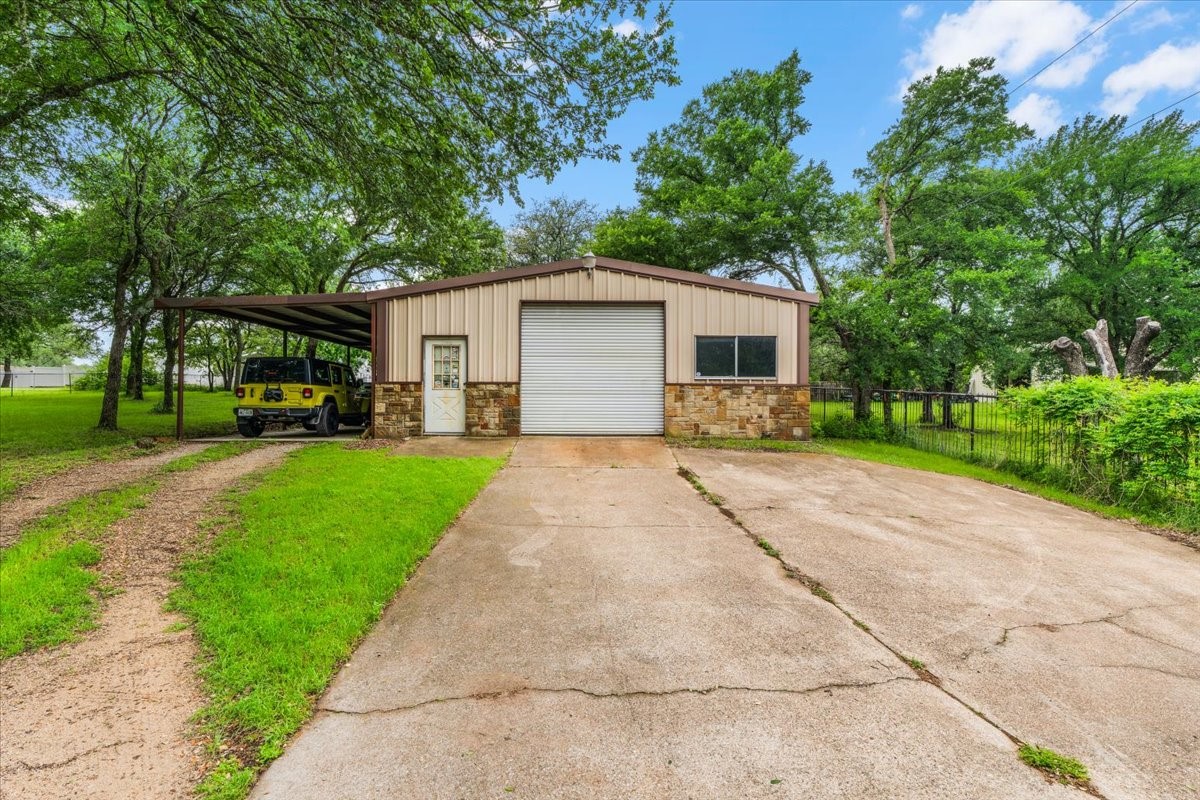220 Annetta Willow Park TX 76087