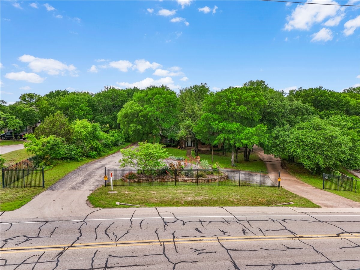 220 Annetta Willow Park TX 76087