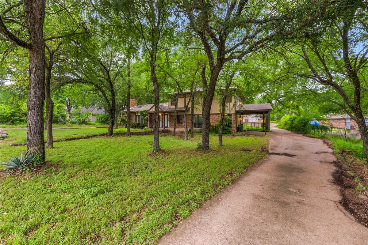 220 Annetta Willow Park TX 76087
