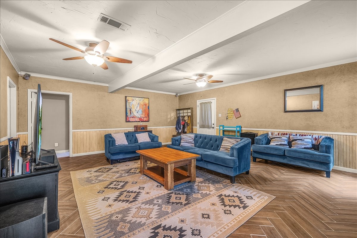 220 Annetta Willow Park TX 76087