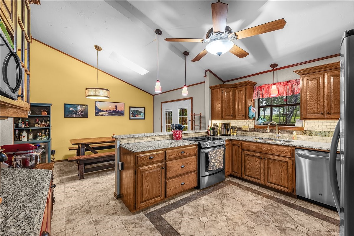 220 Annetta Willow Park TX 76087