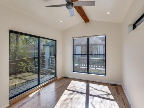 6931 Lindsley Avenue Dallas TX 75223
