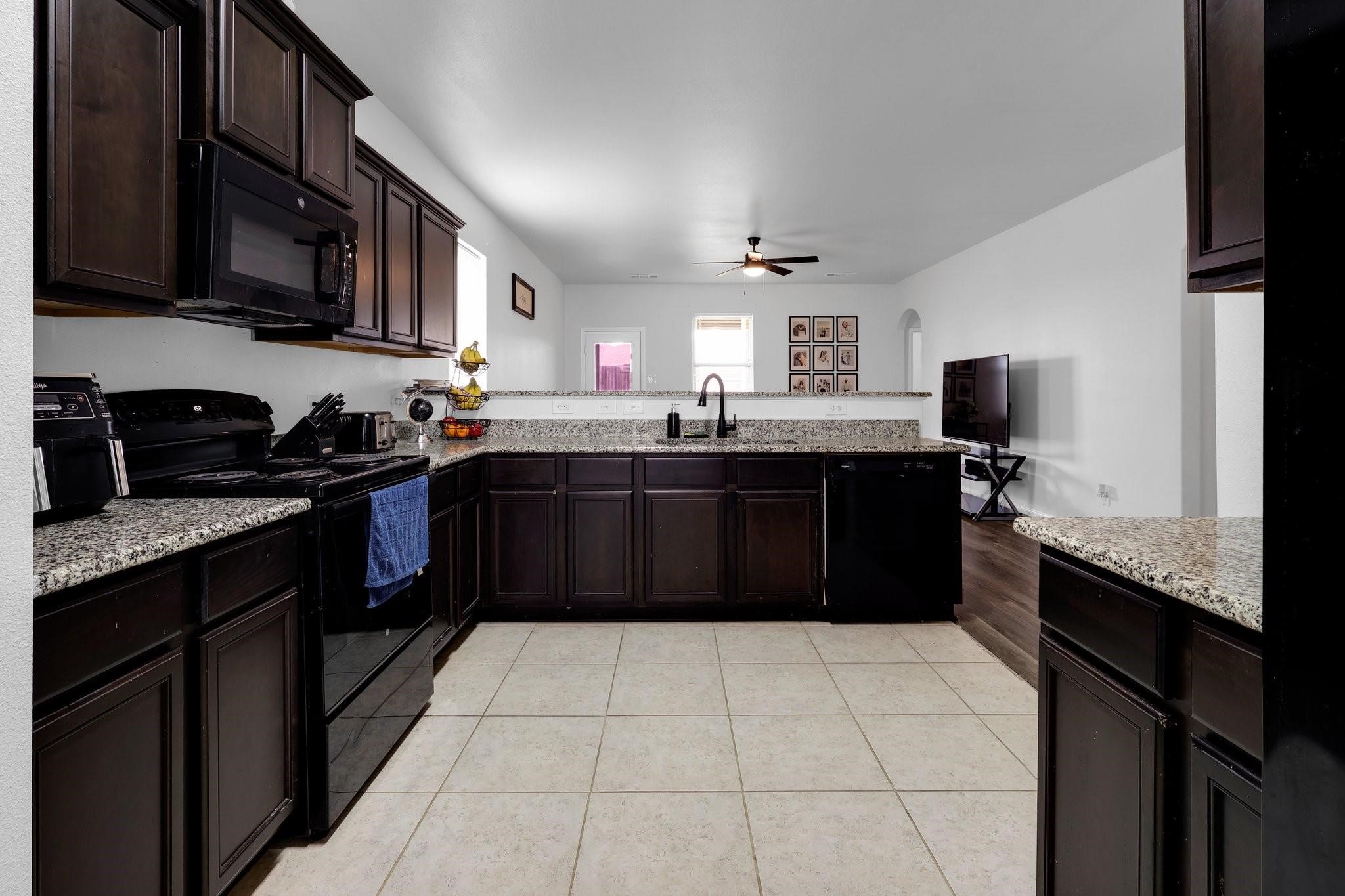 139 Alamo Way Venus TX 76084