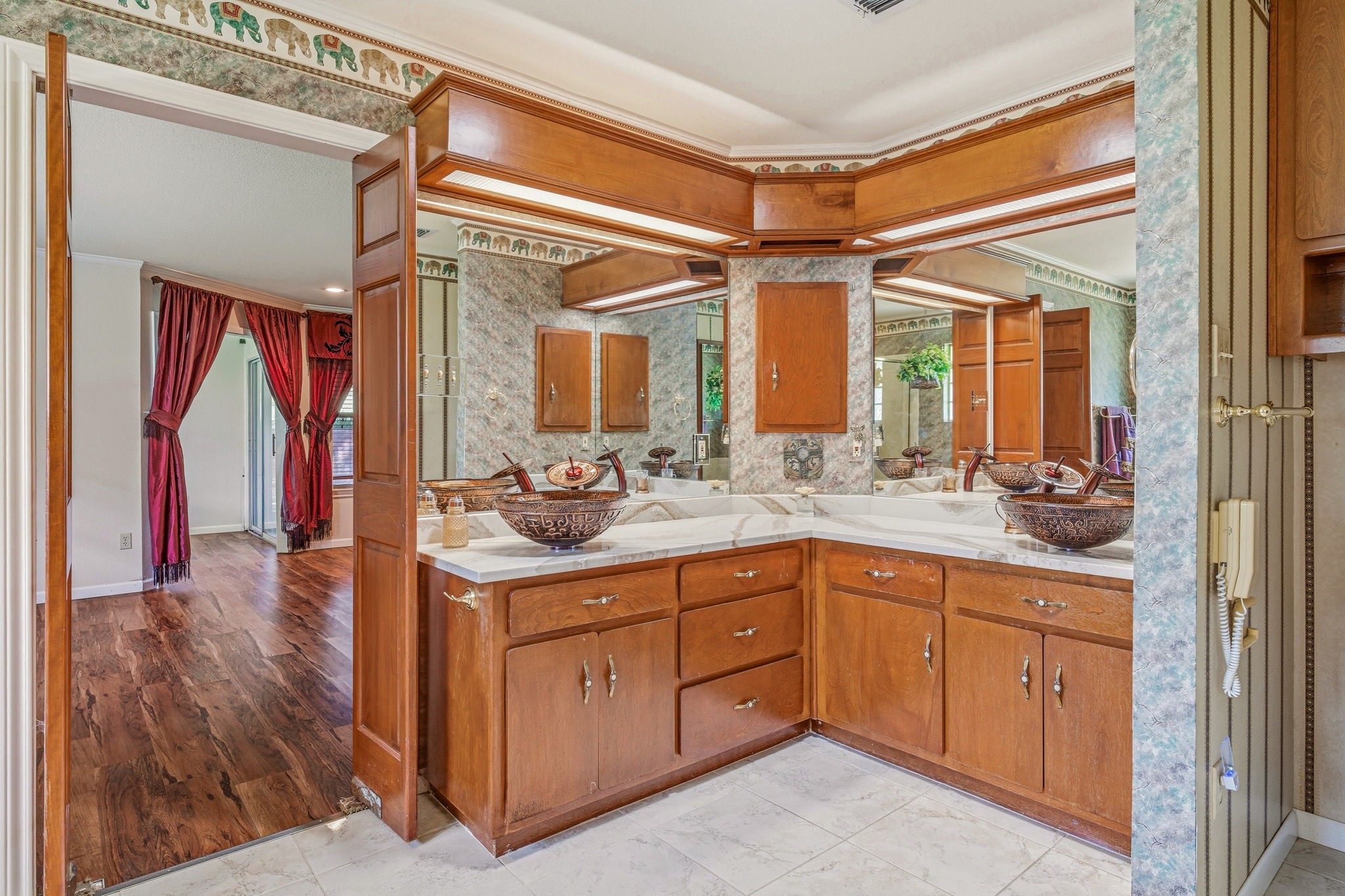 6414 Buena Vista Drive Granbury TX 76049