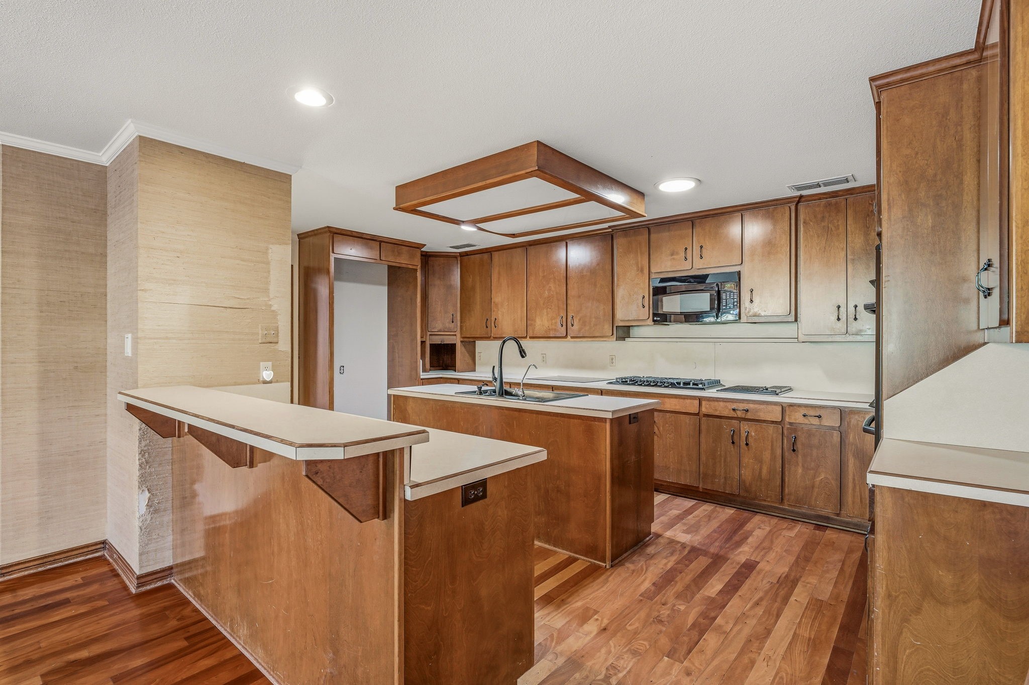 6414 Buena Vista Drive Granbury TX 76049