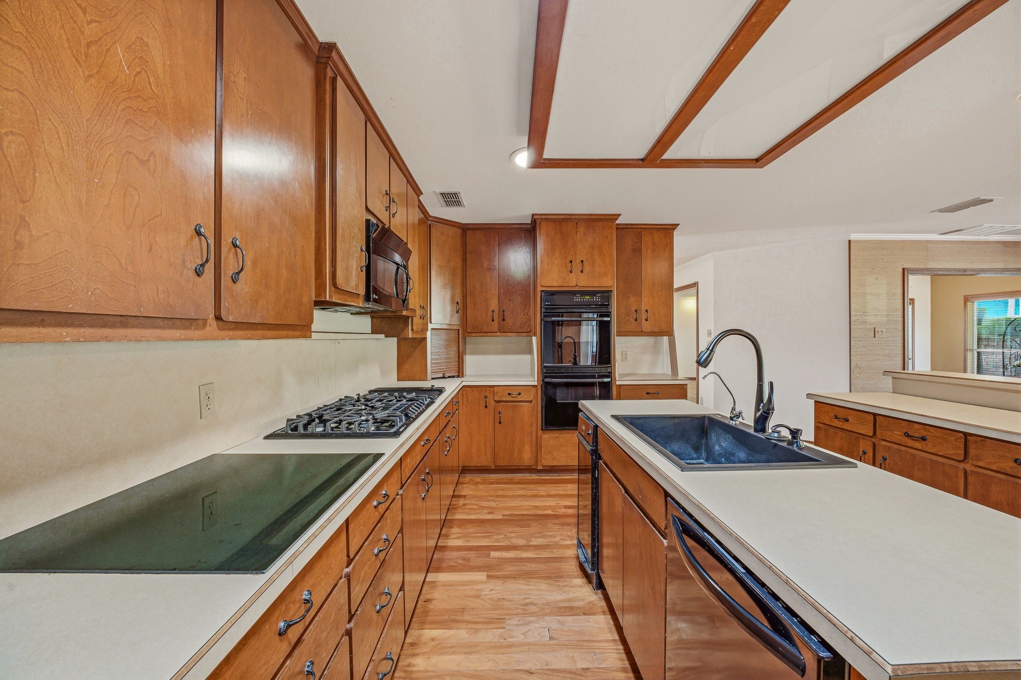 6414 Buena Vista Drive Granbury TX 76049