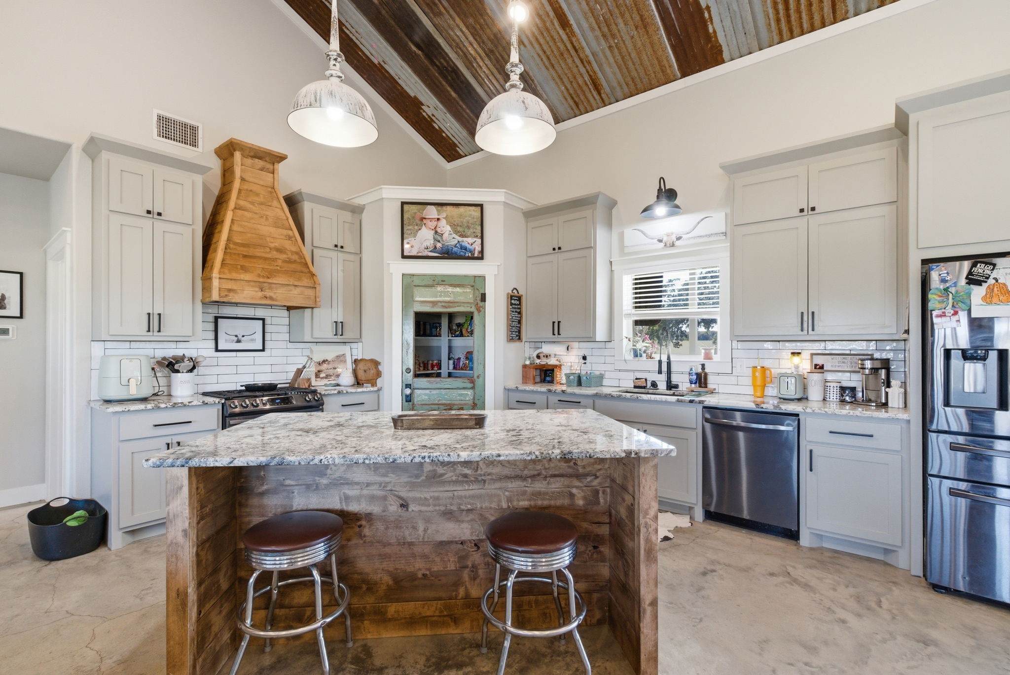1734 Davis Road Lipan TX 76462