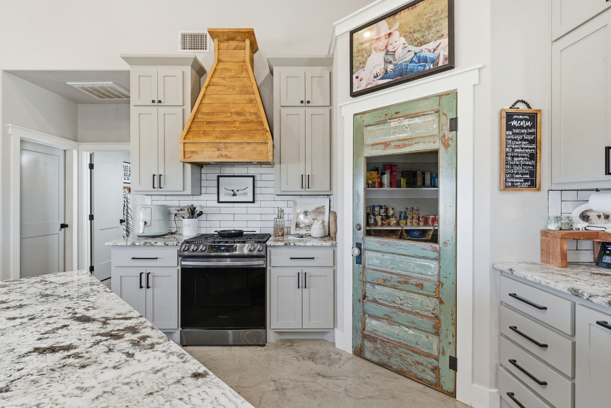 1734 Davis Road Lipan TX 76462
