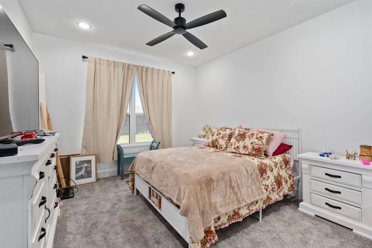 312 James Street Mabank TX 75147
