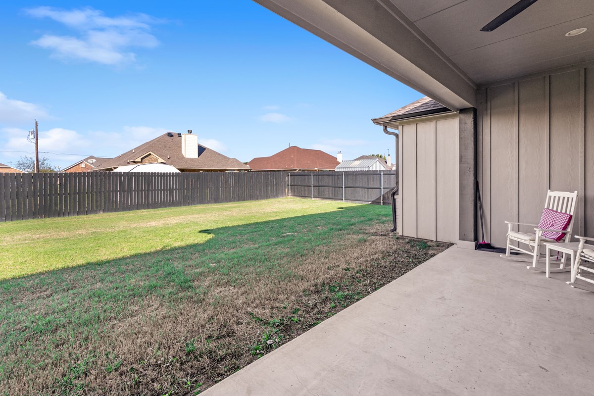 312 James Street Mabank TX 75147