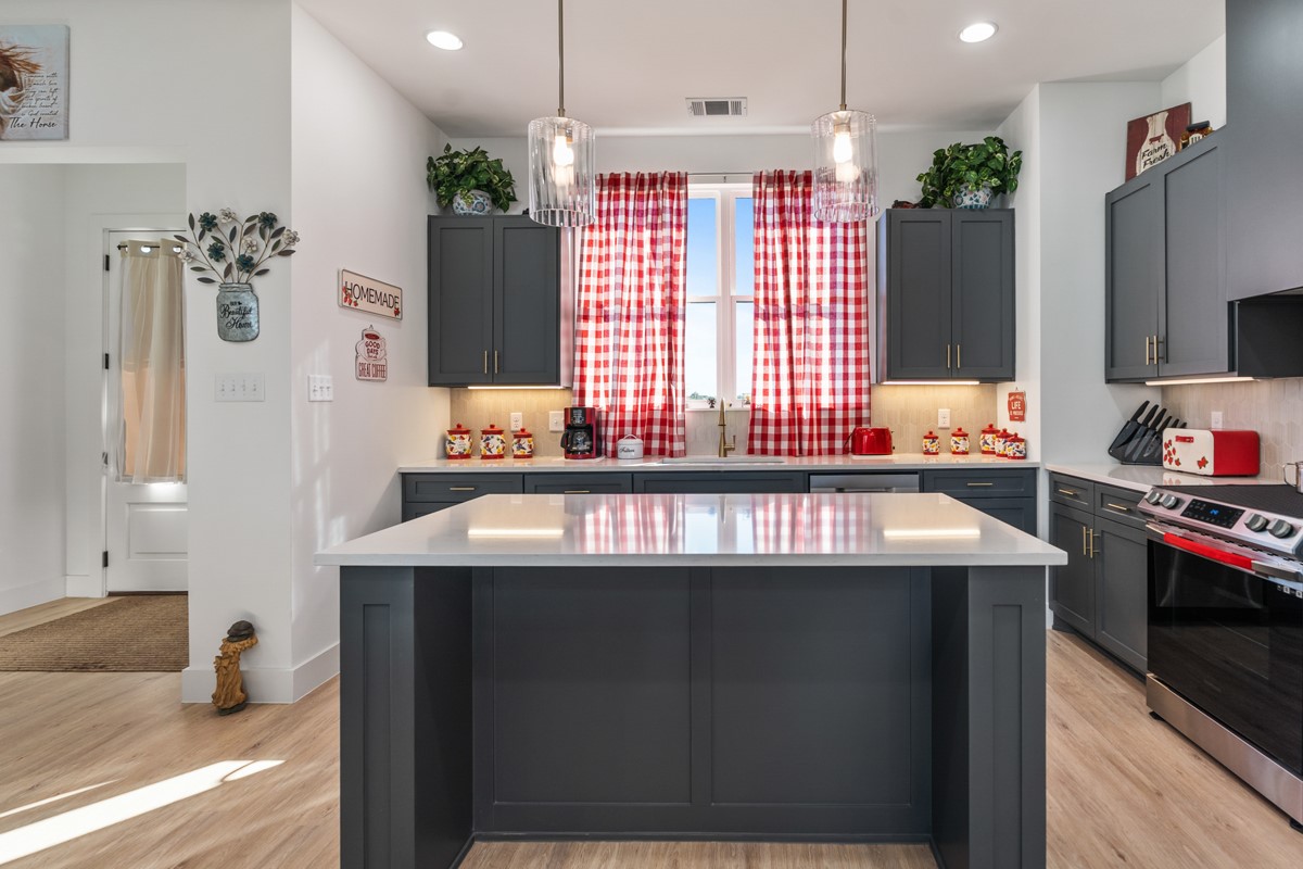 312 James Street Mabank TX 75147