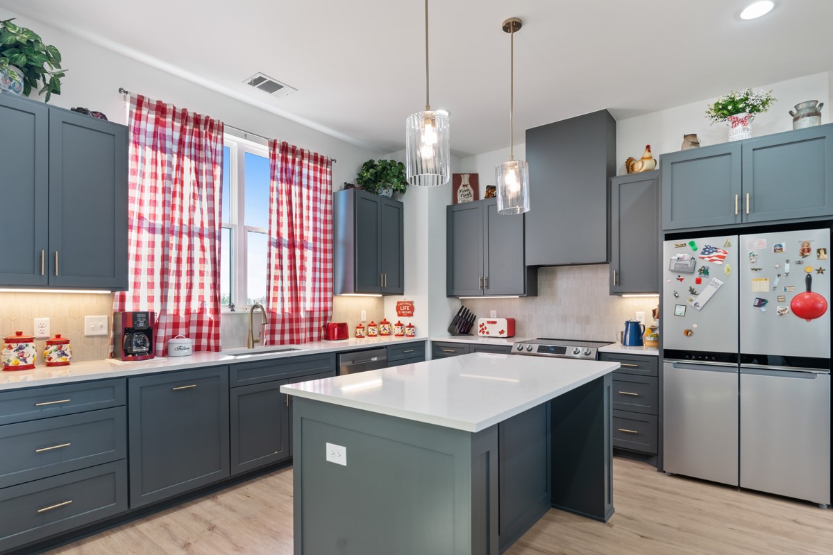 312 James Street Mabank TX 75147
