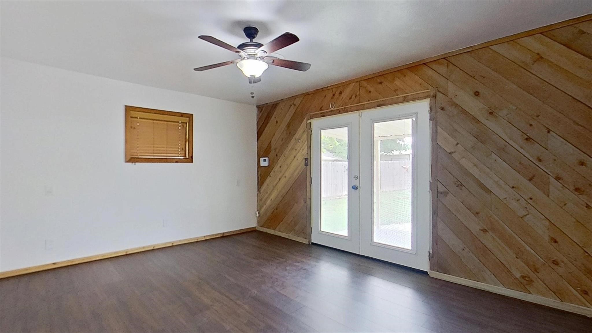 900 Silver Creek Azle Road Azle TX 76020