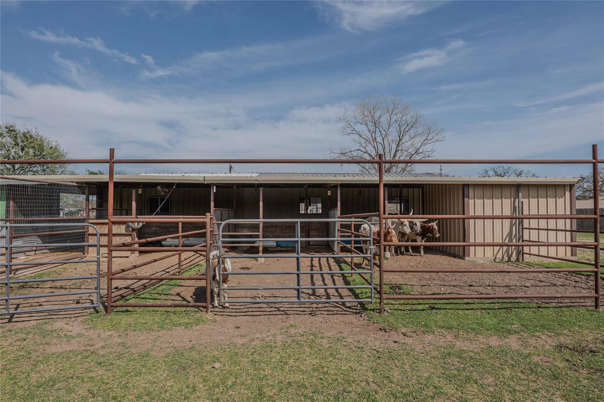 900 Silver Creek Azle Road Azle TX 76020
