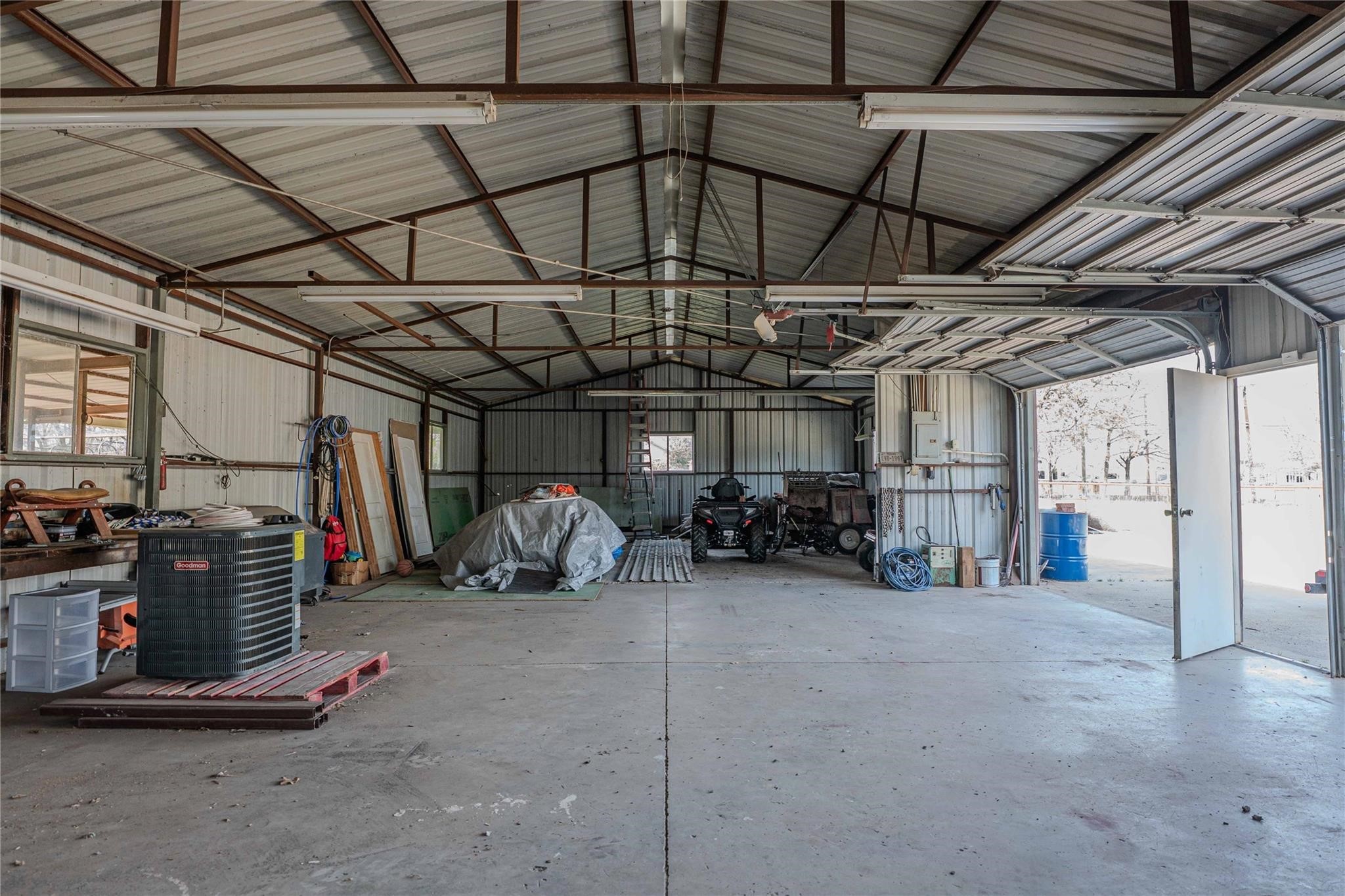 900 Silver Creek Azle Road Azle TX 76020