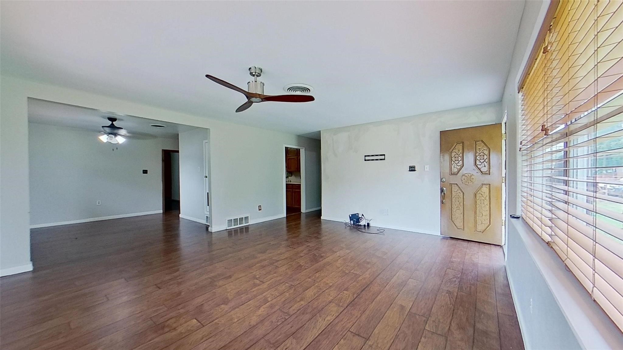 900 Silver Creek Azle Road Azle TX 76020