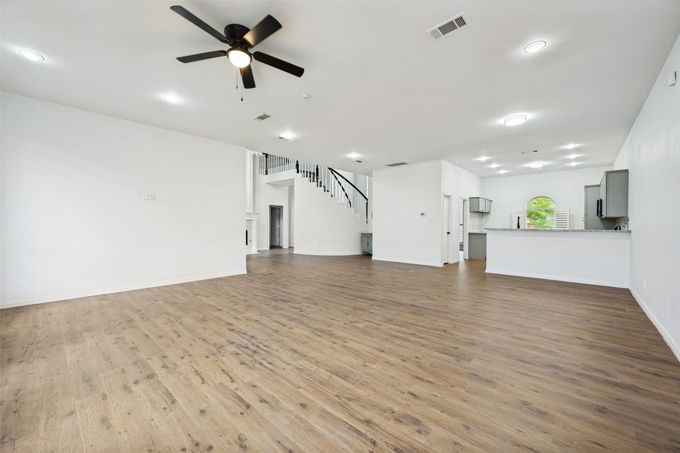 600 Loch Chalet Court Arlington TX 76012